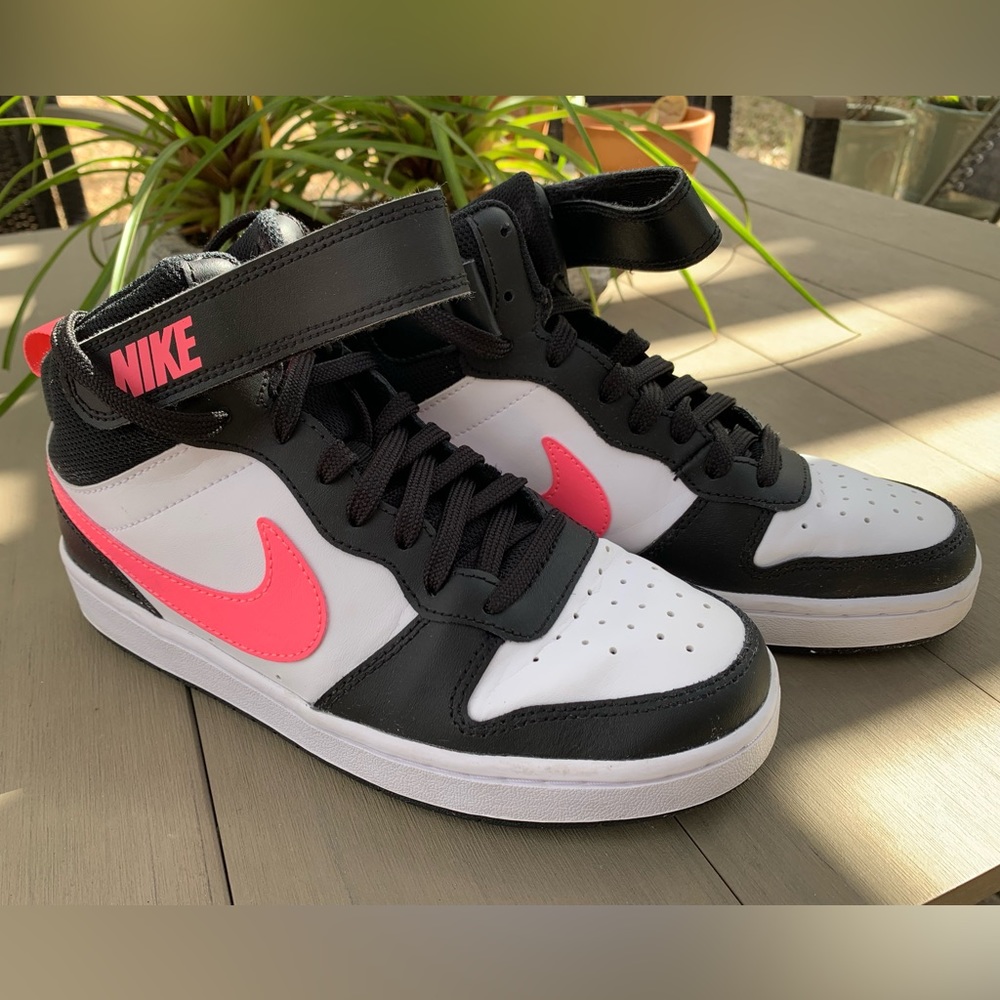 Nike Court Borough Mid, size 5.5 youth/junior, pink/black/white
